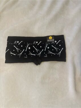 Joe Boxer Black & White Star and Guitar Print boy short underwear